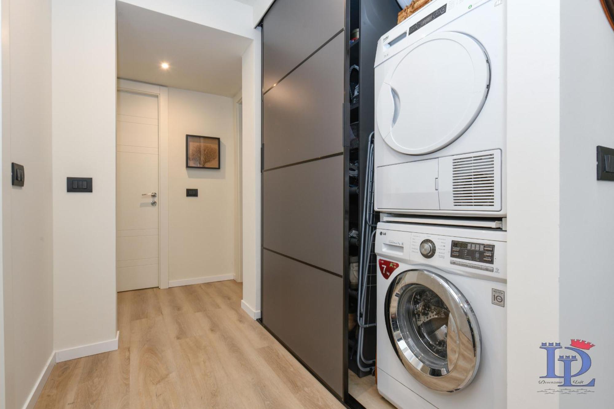 Desenzanoloft Official Partner Marriott Homes & Villas - Zen Apartment Desenzano del Garda Esterno foto